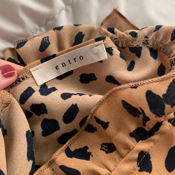 High Neck Ruffle Blouse - Picture 3 of 4